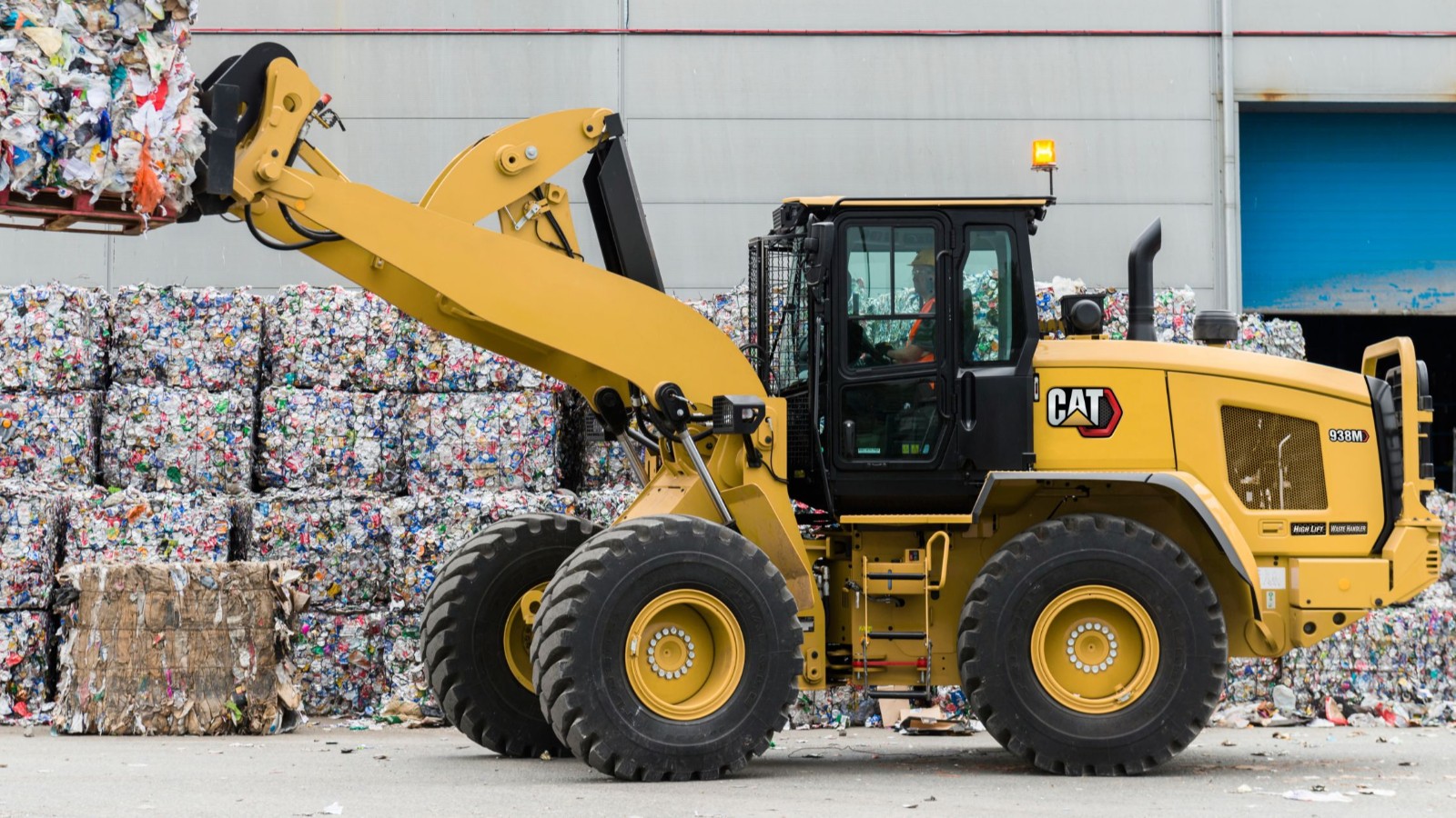 CAT 938M Wheel Loader