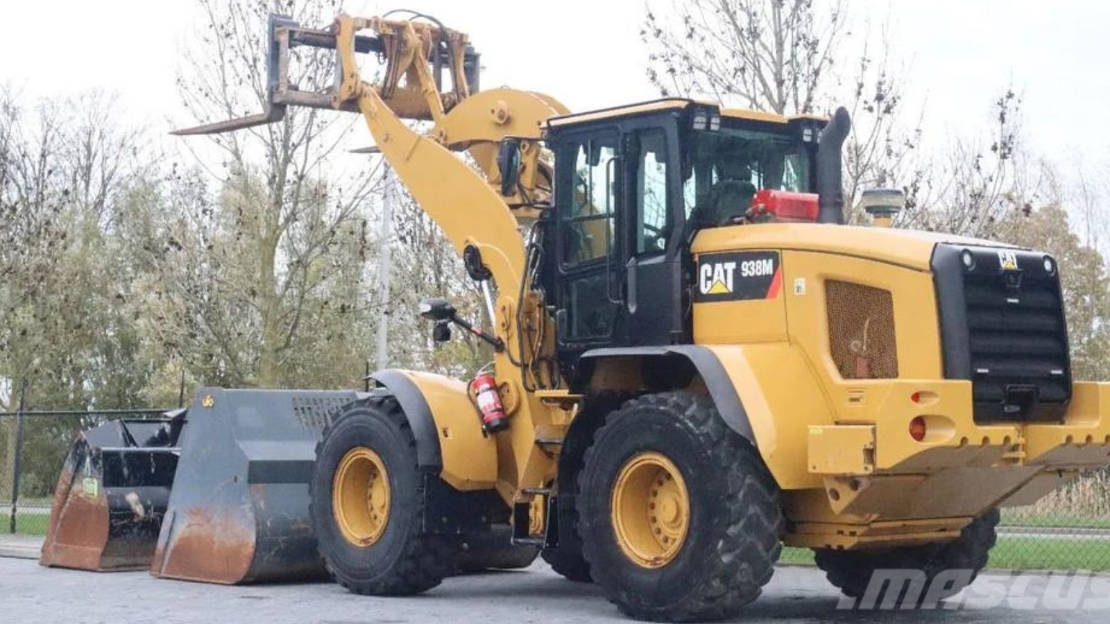 CAT 938M Wheel Loader