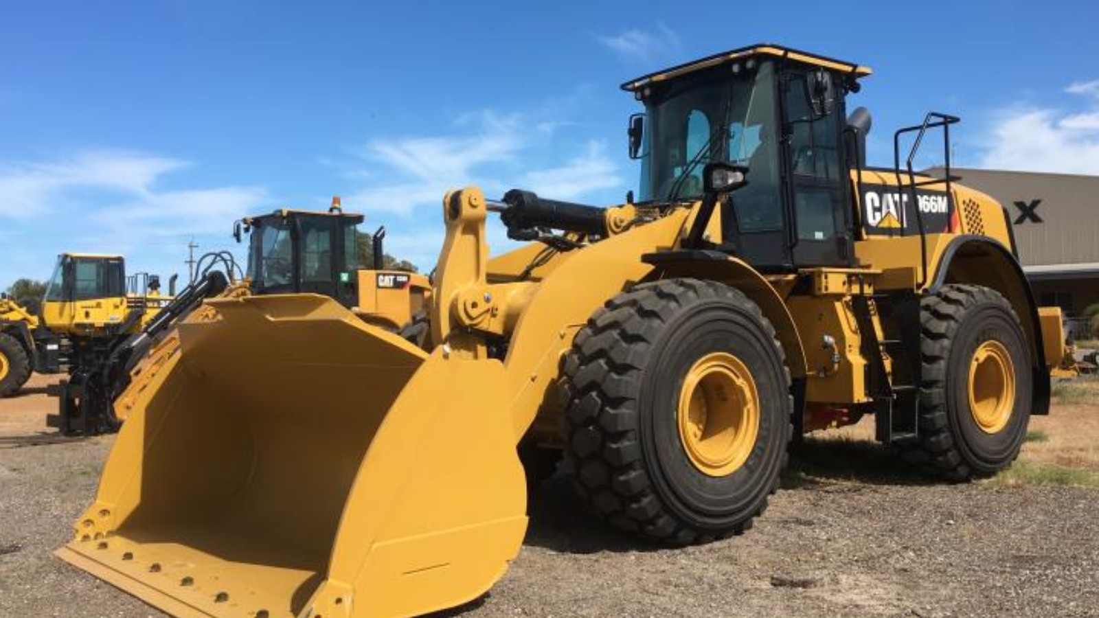 CAT 966M Wheel Loader