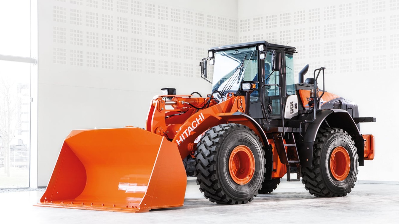 Hitachi ZW220-6 Wheel Loader